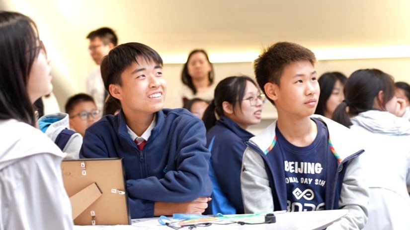 Shungtakians and their counterparts in our sister school!